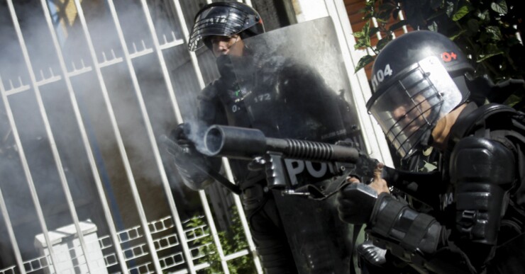 DISTURBIOS EN LA UNIVERSIDAD NACIONAL