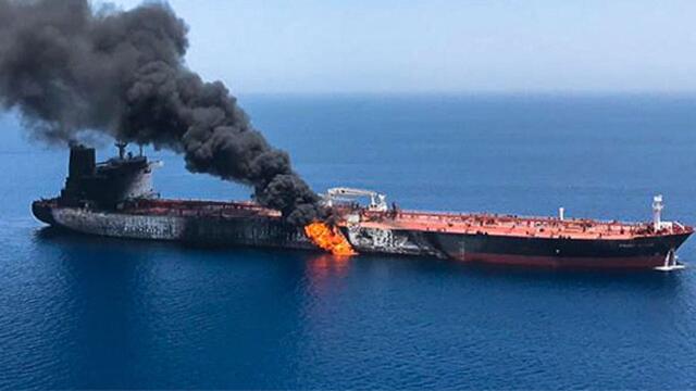 Golfo de Omán nuevamente bajo tensión: atacados dos buques petroleros