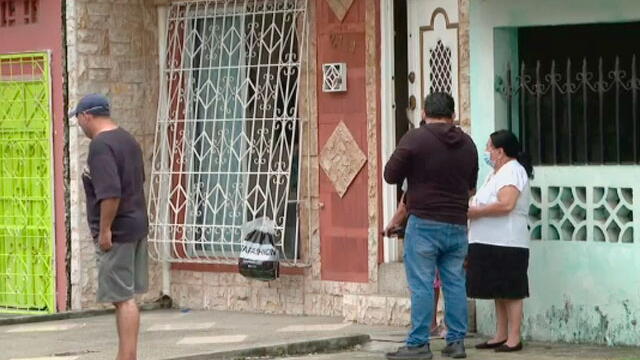 ¿Puedo salir a ‘chismosear’ a la puerta o hacer un trasteo  durante la cuarentena?  