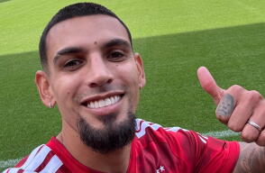 Daniel Muñoz, lateral del Nottingham Forest.