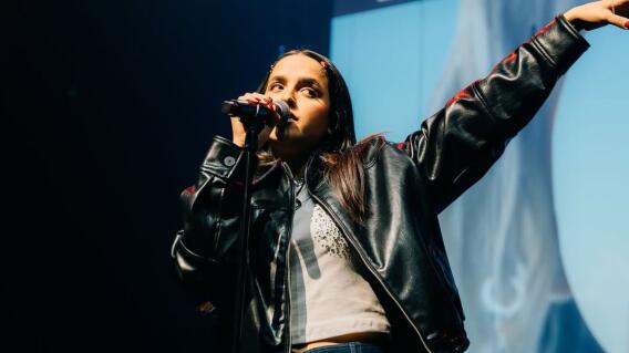 Gale, artista que abrió conciertos de Shakira Gale, artista que abrió conciertos de Shakira