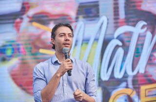 Daniel Quintero pide apoyo a Gustavo Petro para soterrar algunas estaciones del metro de Medellín.