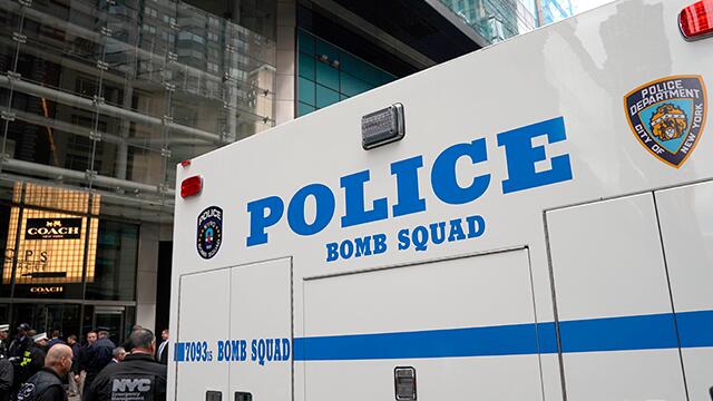 Arrestan a sospechoso que estaría vinculado al envío de paquetes bomba en EE. UU.