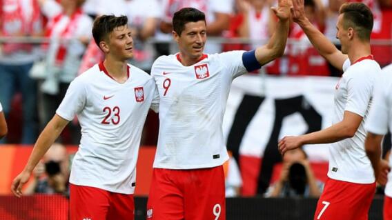 281554_polonia_celebra_120618_afpe.jpg