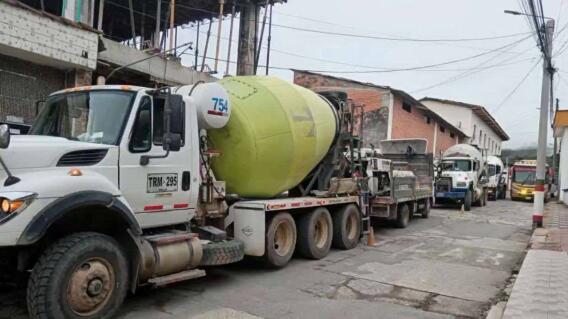 Recuperan camiones mixer robados de una empresa de concreto