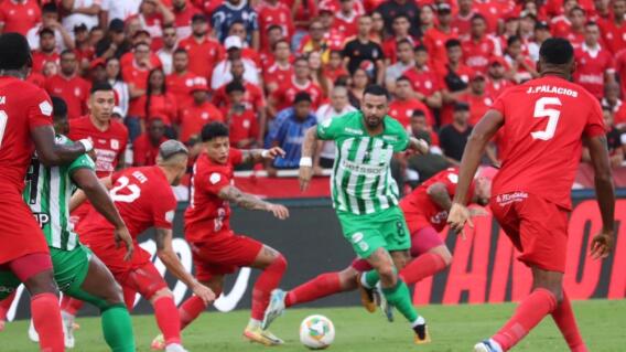 Acción de juego del partido entre América de Cali y Atlético Nacional, en la final de la Copa BetPlay 2024 Acción de juego del partido entre América de Cali y Atlético Nacional, en la final de la Copa BetPlay 2024