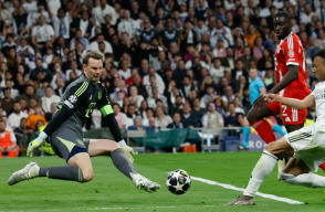  Manuel Neuer y Kylian Mbappé