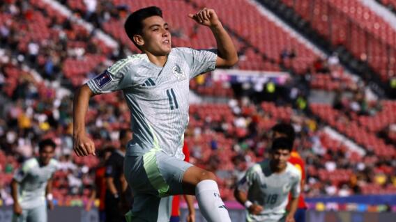 Gilberto Mora, delantero de México vs. España en el Mundial Sub-20.