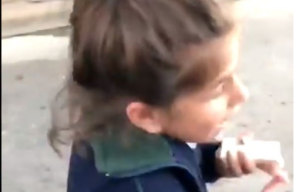 314883_BLU Radio.Niña alega por llegar tarde al colegio /Foto: Captura de video