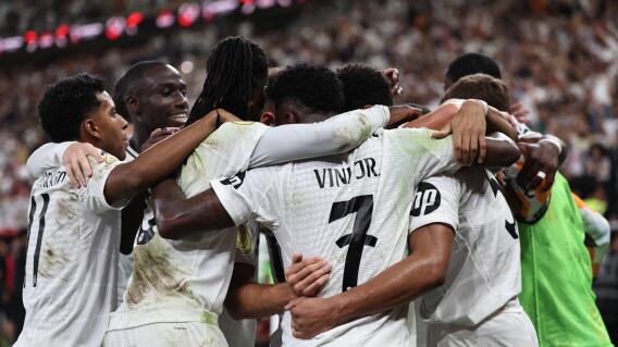 Jugadores del Real Madrid, festejando paso a la gran final de la Supercopa de España. Jugadores del Real Madrid, festejando paso a la gran final de la Supercopa de España.
