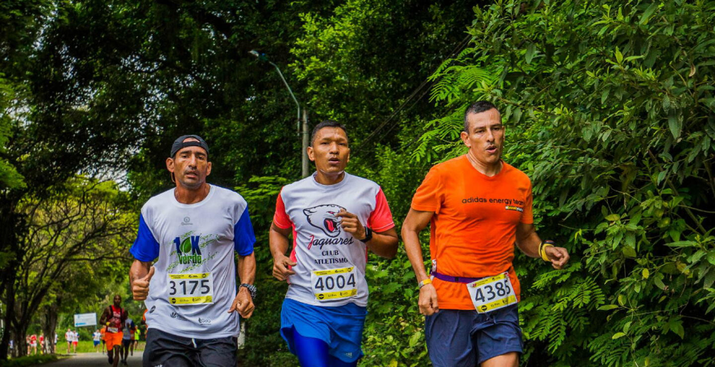 Blu Radio /Alrededor de 4 mil atletas correrán los 10 kilómetros más verdes y naturales de Cali / Foto: Cortesía Juancho Correlón
