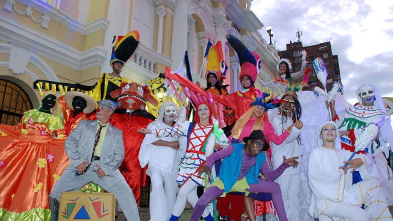 Caleños podrán disfrutar del Festival Popular de Teatro Callejero