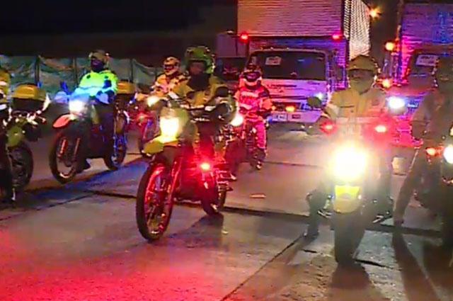 Lo que usted no vio: así fue el recorrido de la caravana que entregó material electoral en Bogotá