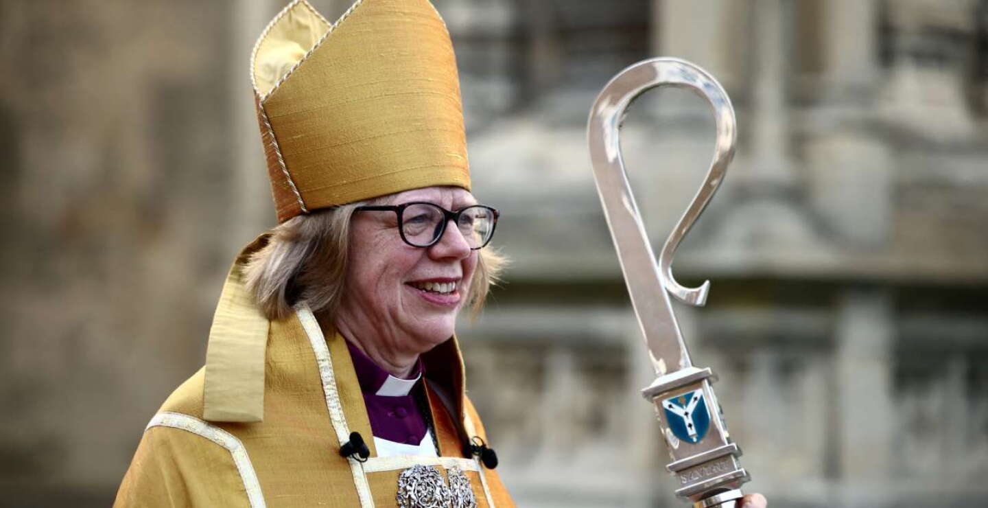 Ella es Sarah Mullally, la primera mujer primada de la historia de la Iglesia anglicana