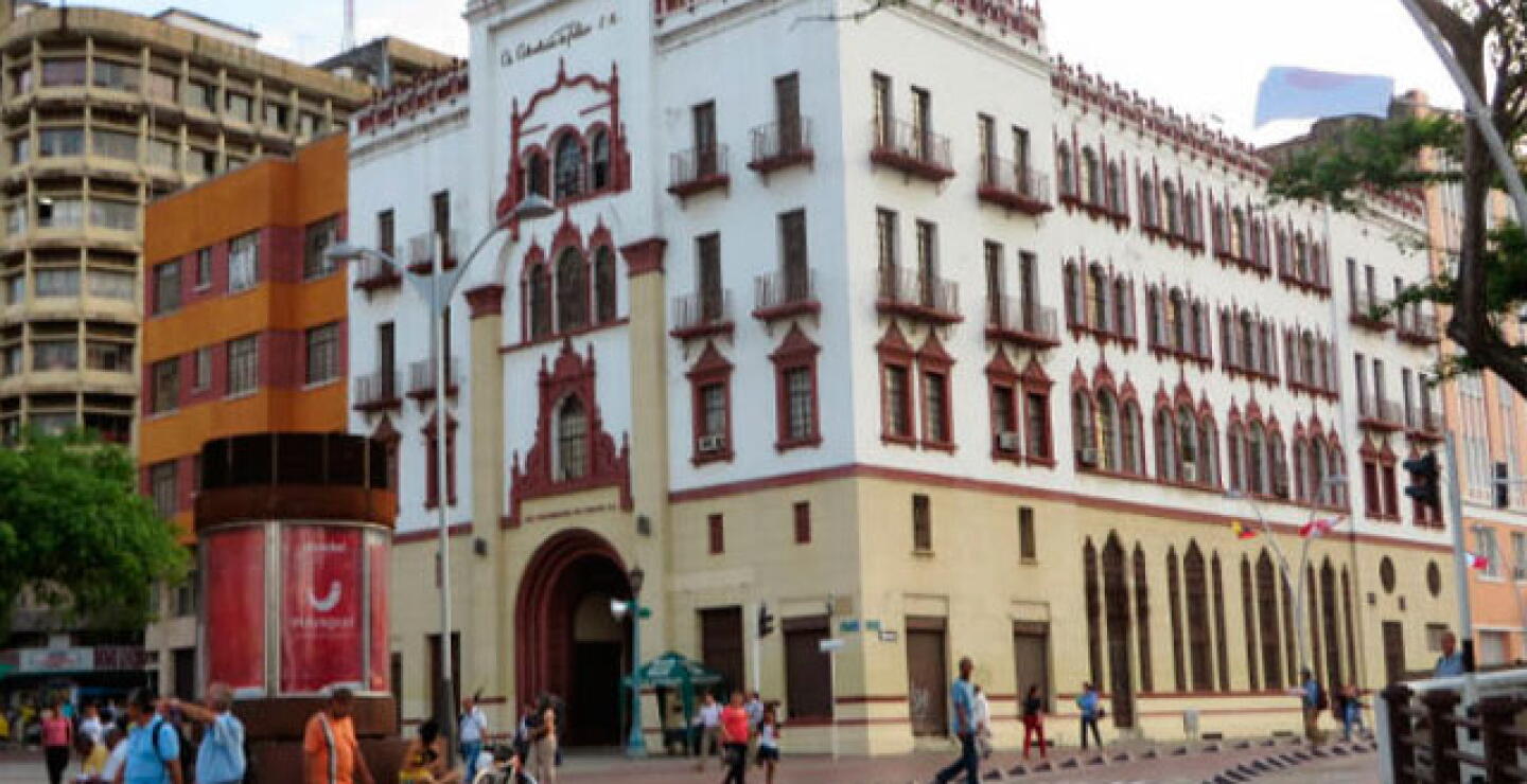 edificio-coltabaco.jpg