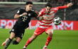 Luis Díaz en Unión Berlín vs. Bayern Múnich en partido por la Copa de Alemania. 