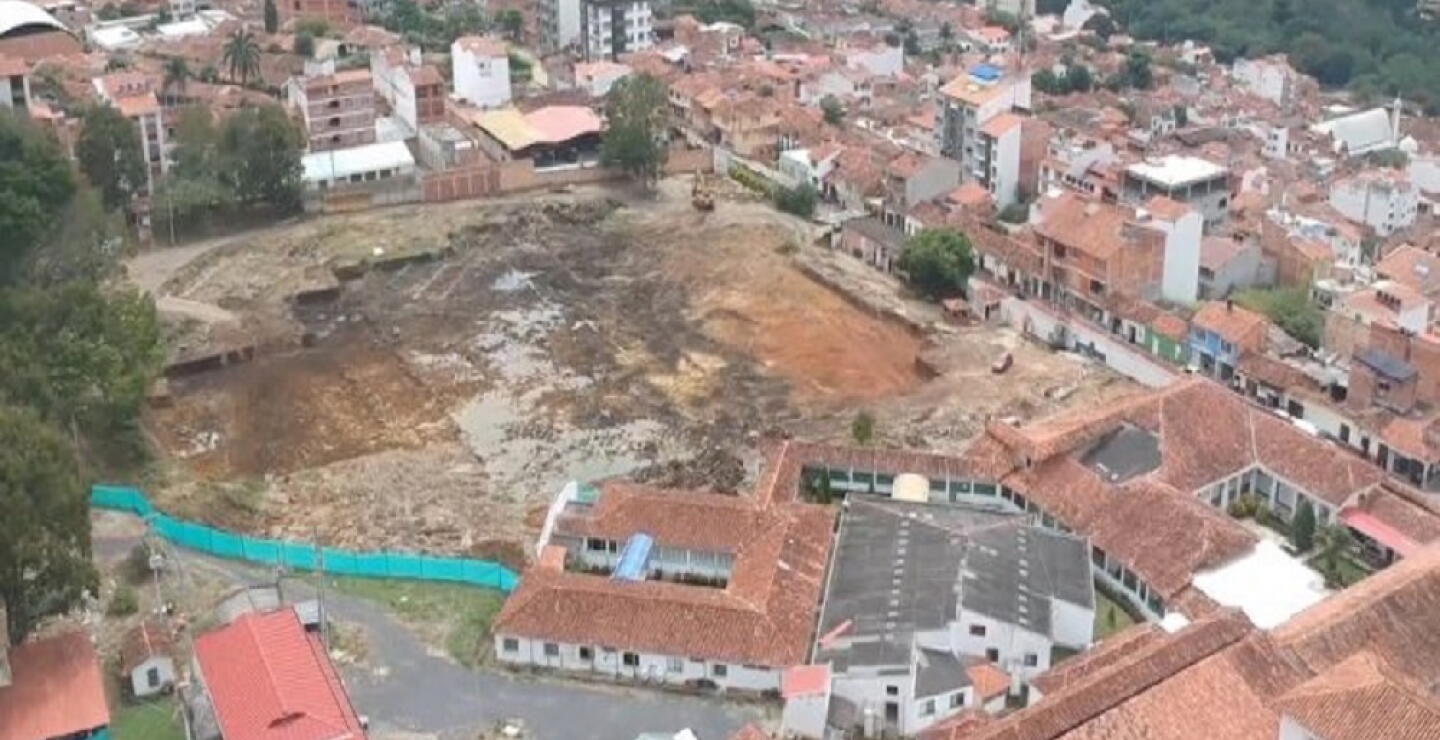 372528_Construcción del hospital de San Gil / Foto: Telesangil