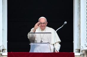 La historia clínica del papa Francisco: cirugías de pulmón, colon y otros males