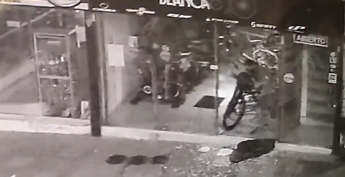 Ladrón en Ibagué robó bicicleta y la utilizó para otro hurto: ¿torpe, descarado o todo junto? 