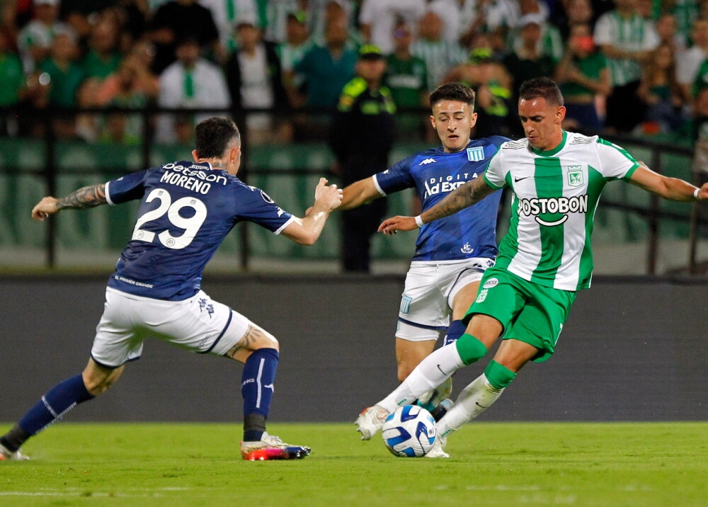 Racing vs. Atlético Nacional (1).jpg