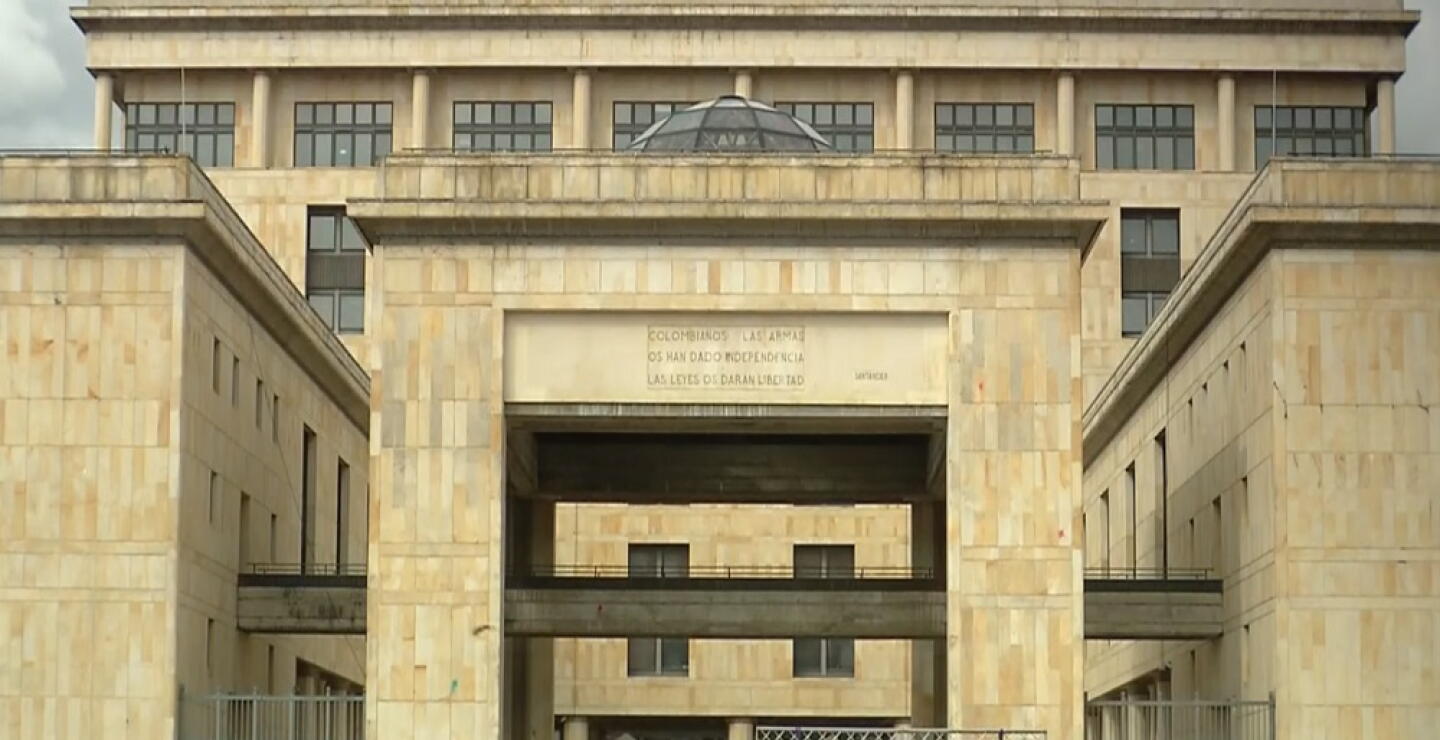 ¿El congelamiento de sueldos afecta a magistrados y congresistas?