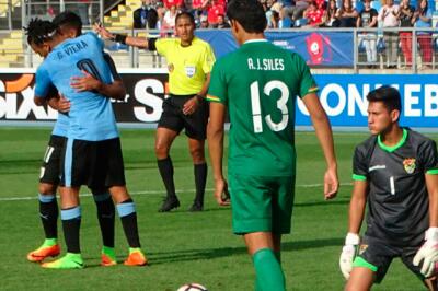 249006_Uruguay venció a Bolivia 2-0 en el Suramericano Sub-17
