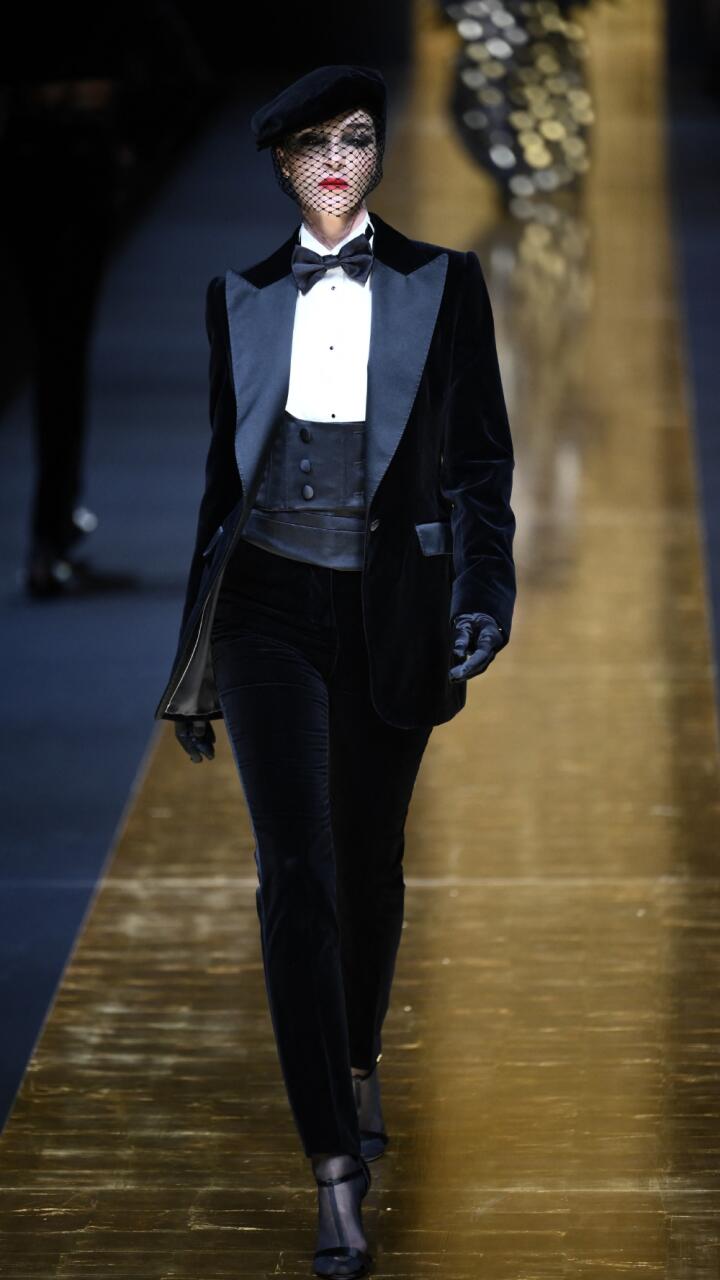 Dolce & Gabbana ofrecieron su versión del esmoquin