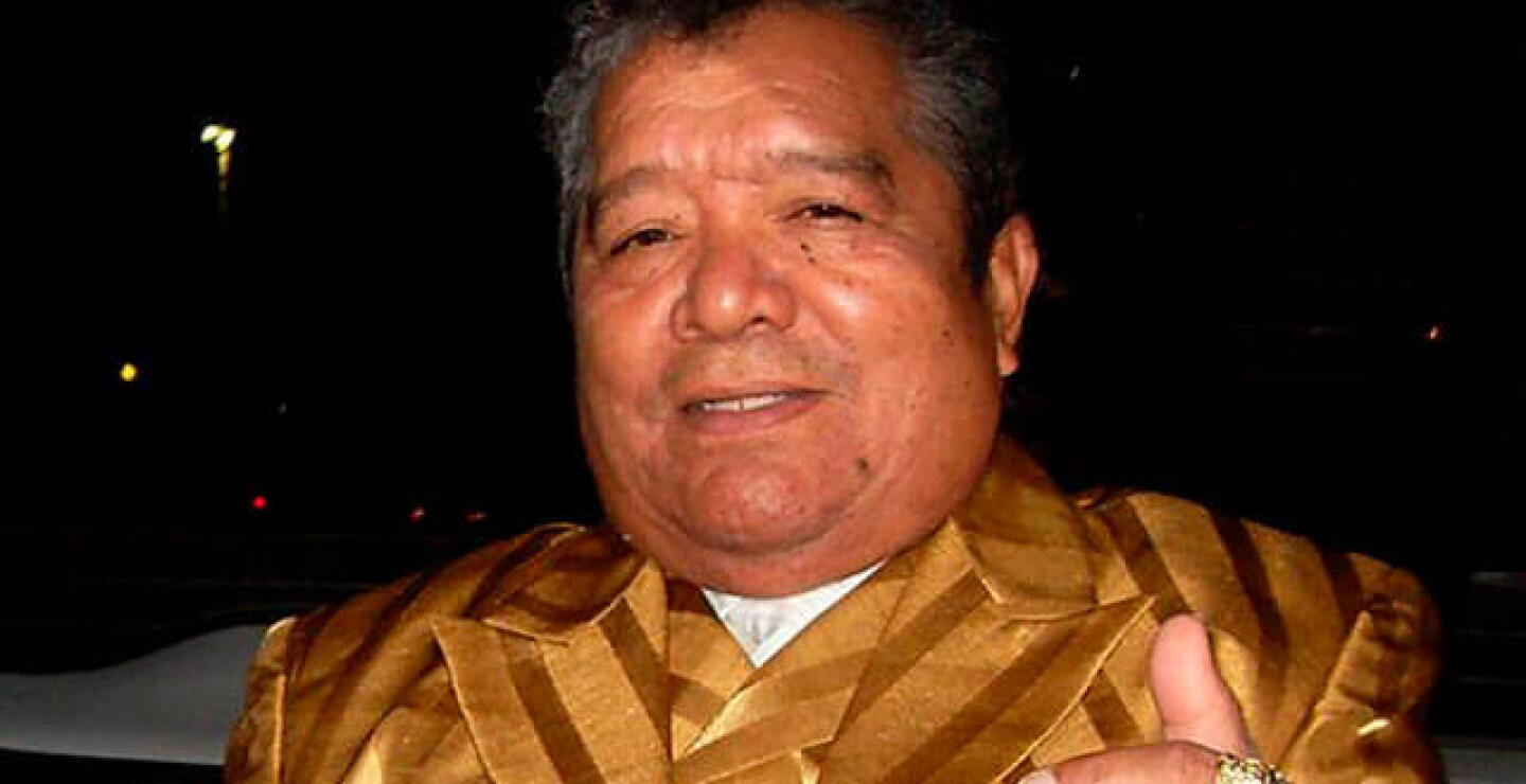 pastor-lopez_0.jpg