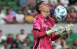 Kevin Mier, arquero colombiano que milita en Cruz Azul. 