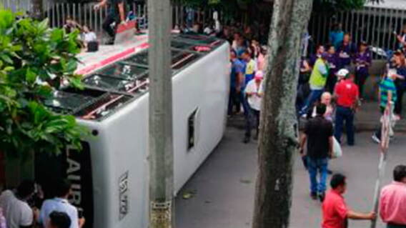 bus-laureles.jpg