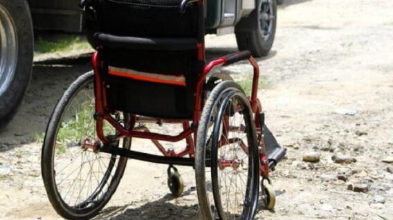 silla de ruedas_col.jpg silla de ruedas_col.jpg