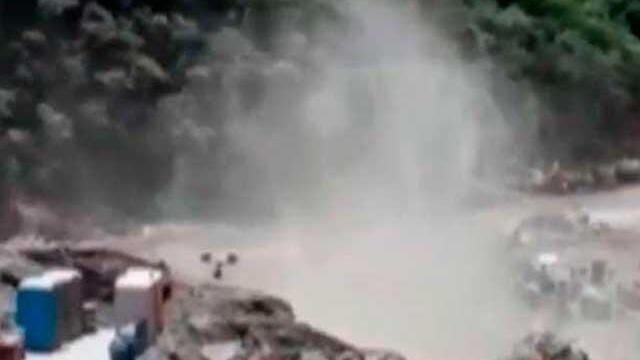 Registran el momento exacto cuando destaponan túnel en Hidroituango