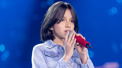 Alison Llanos en La Voz Kids.