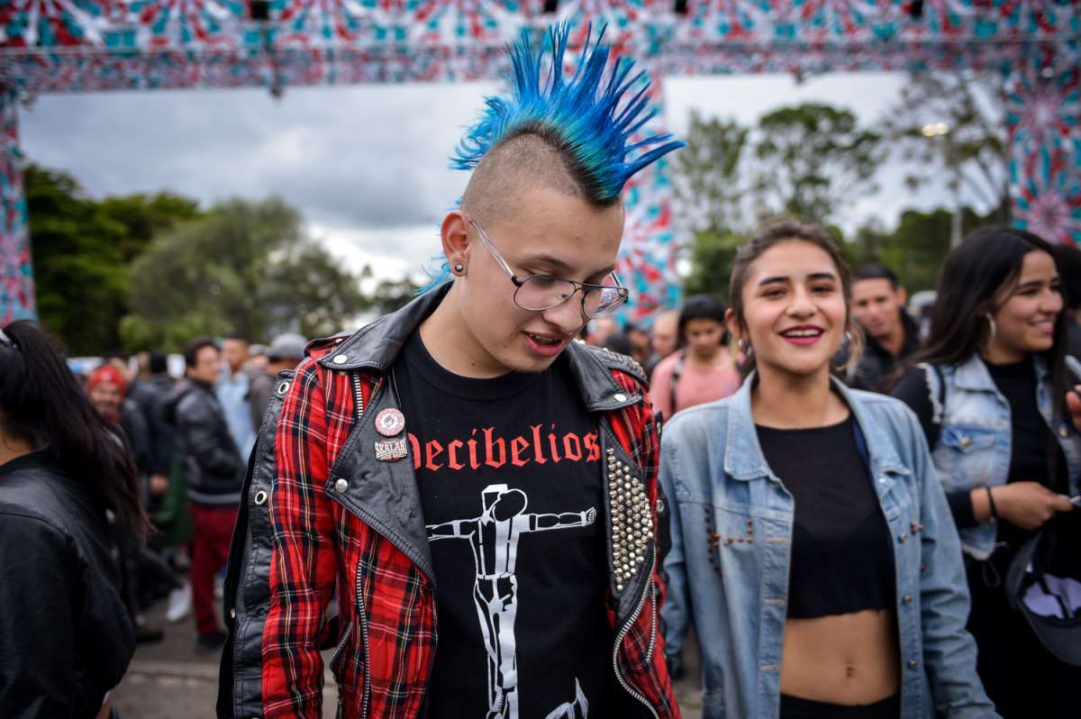 641815_peinados_rock_al_parque_6.jpg