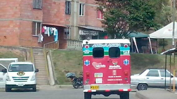170715_ambulancia_ebola.jpg