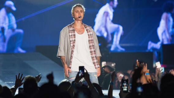 187465_notajustin.jpg 187465_notajustin.jpg