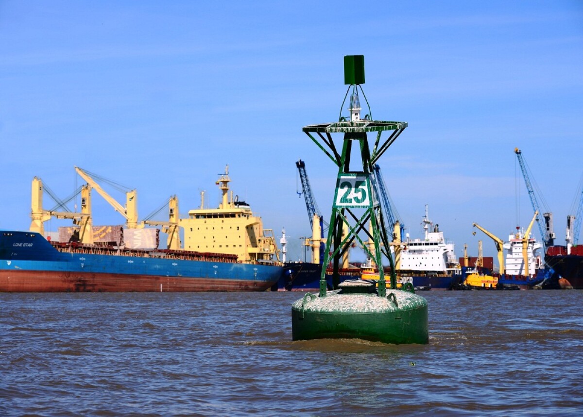 218334_Los bajos niveles del río preocupan a empresarios. Foto: Puerto de Barranquilla