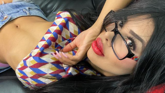 modelo Tatiana Murillo le regaló cirugía estética de nariz a su hija de 12 años.png modelo Tatiana Murillo le regaló cirugía estética de nariz a su hija de 12 años.png
