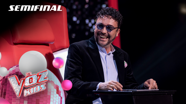 Andrés Cepeda confiesa por qué sus gafas son su escudo en La Voz Kids 2024.