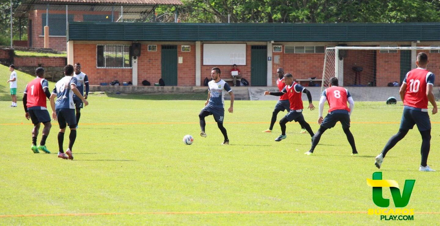 295430_Foto: Entrenamiento del Atlético Bucaramanga - TvBúcarosPLAY.com