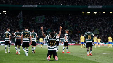 Luis Javier Suárez festeja su gol al Arouca con Sporting Lisboa en la Liga de Portugal. 