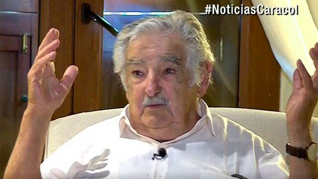 “Baje el tono y contribuya a la paz”, pidió Pepe Mujica a Álvaro Uribe 