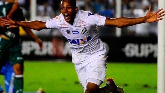 Jonathan Copete delantero colombiano del Santos Jonathan Copete delantero colombiano del Santos