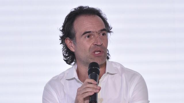 Liberales reviven las ‘giras del trapo rojo’ en apoyo al candidato Federico Gutiérrez Liberales reviven las ‘giras del trapo rojo’ en apoyo al candidato Federico Gutiérrez