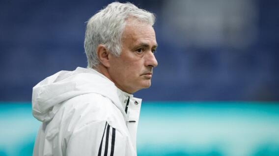 José Mourinho, director técnico del Benfica. 