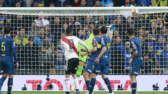335255_El gol de ‘Juanfer’ Quintero contra Boca