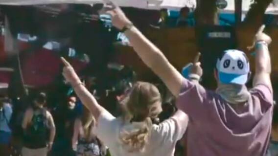 coachella1_0.jpg