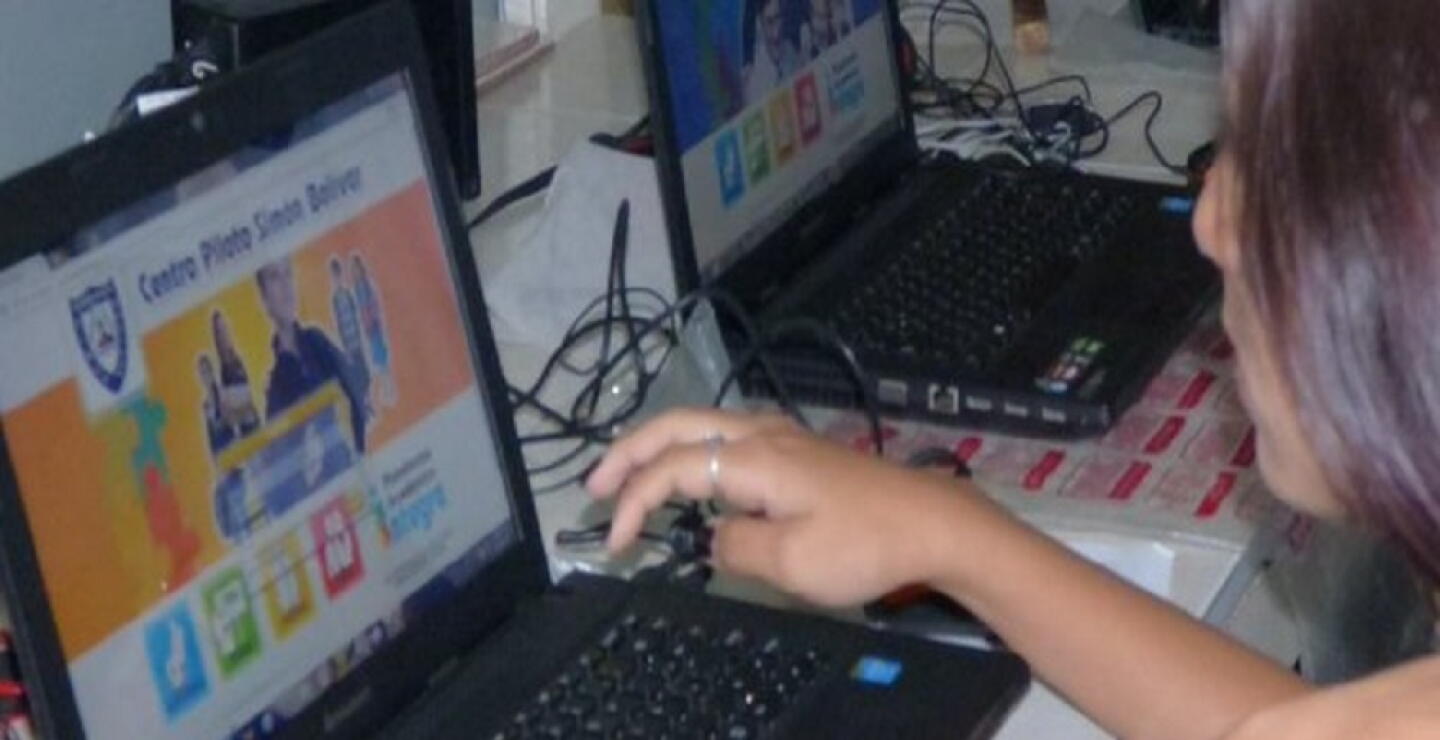 Internet en escuelas