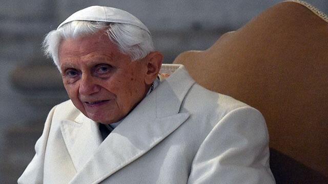 ¿La Iglesia católica, a punto de hundirse? Carta de Benedicto XVI causa polémica