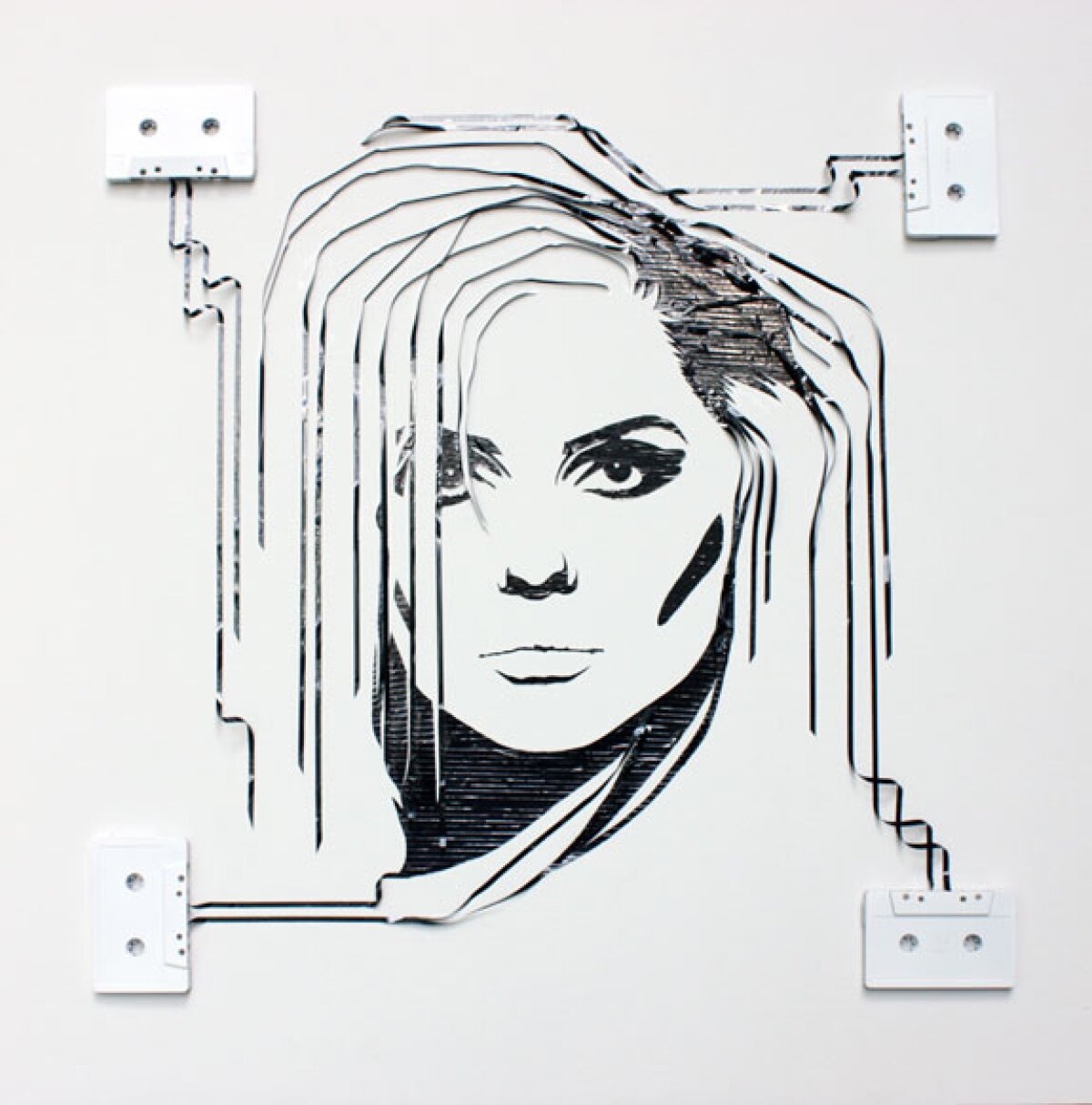 345812_arte_con_cintas_de_cassette_blondie.jpg